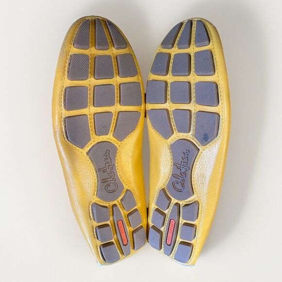 COLE HAAN Yellow Leather Loafers Driving Moccasins Gold Buckle Women’s Sz 8 - Picture 6 of 9